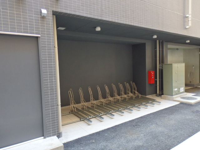 ZOOM池尻大橋 駐輪場