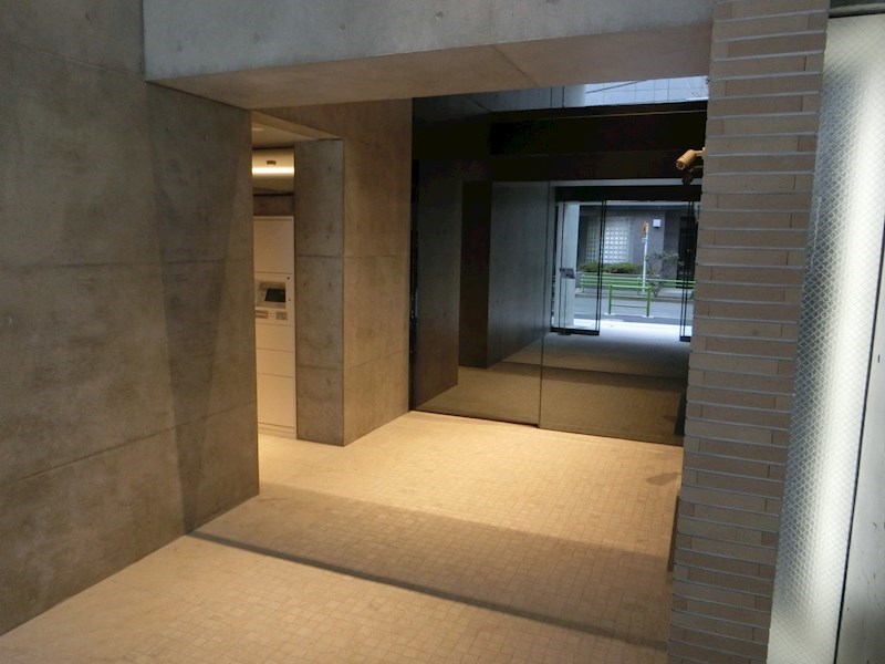 ZOOM日本橋蛎殻町 エントランス