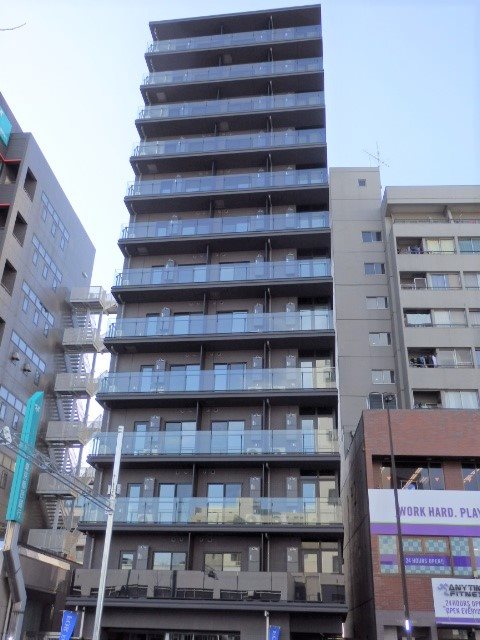 ZOOM東新宿 外観