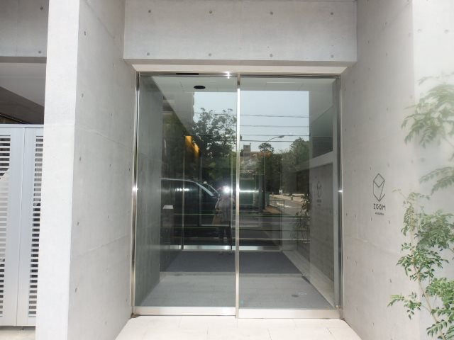 ZOOM麻布十番 エントランス