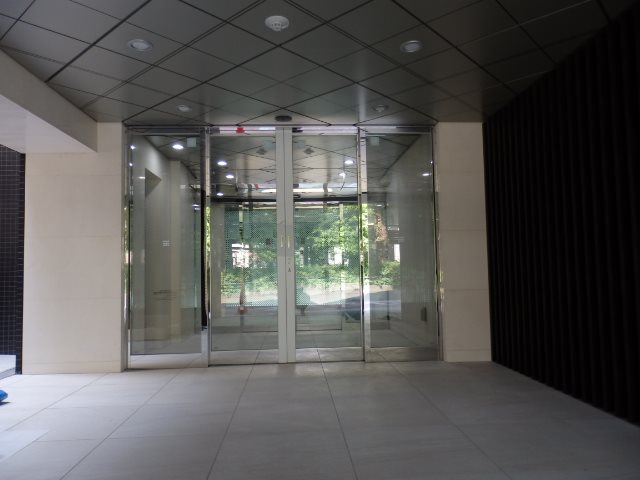 ZOOM恵比寿 エントランス