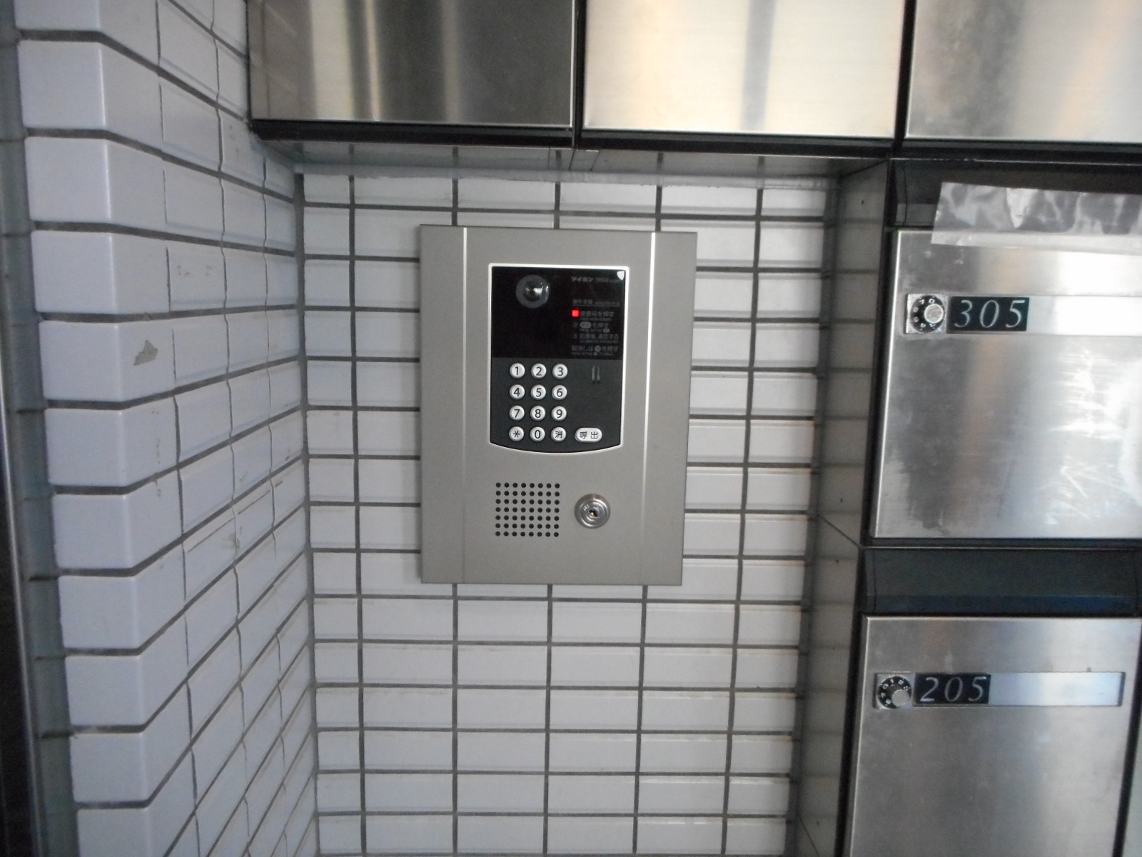 カメラ付集合玄関機