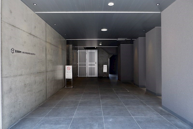 ZOOM秋葉原NORTH エントランス
