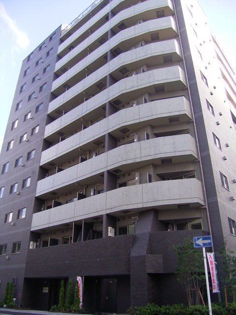 フェニックス新横濱イクシール 外観